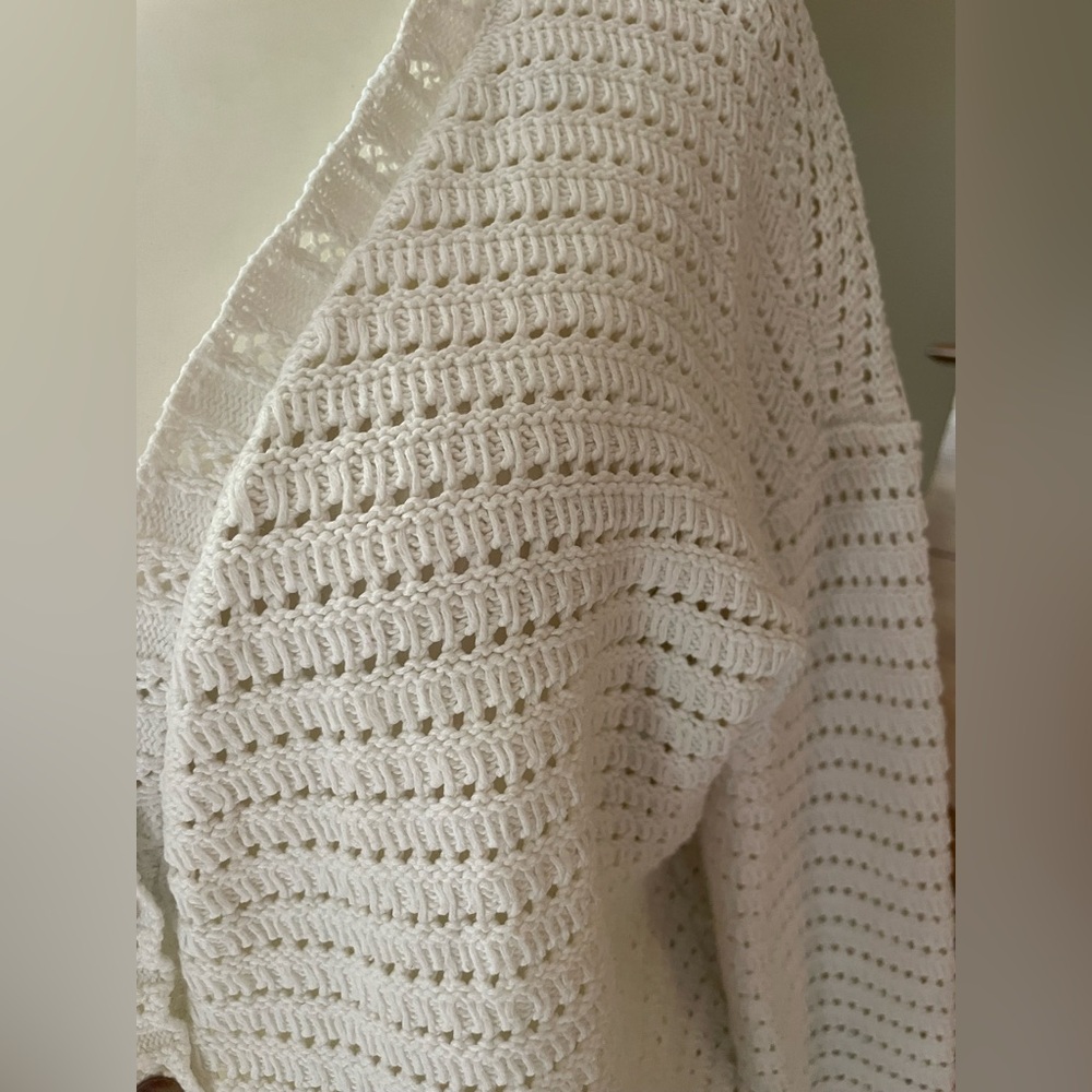 RW&CO. White Button-Up Cardigan - Picture 5 of 6